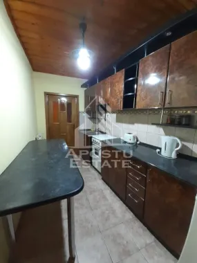 Apartament cu 2 camere, de inchiriat, centrala proprie, Ghiroda