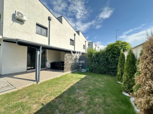 Casa la cheie, curte individuala, jaluzele electrice, aer conditionat