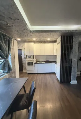 Apartament modern , parter , in apropierea Liceului Logos