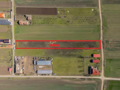 Teren 3.600 mp în Curtici, 2 fronturi stradale – La doar 20 km de Arad