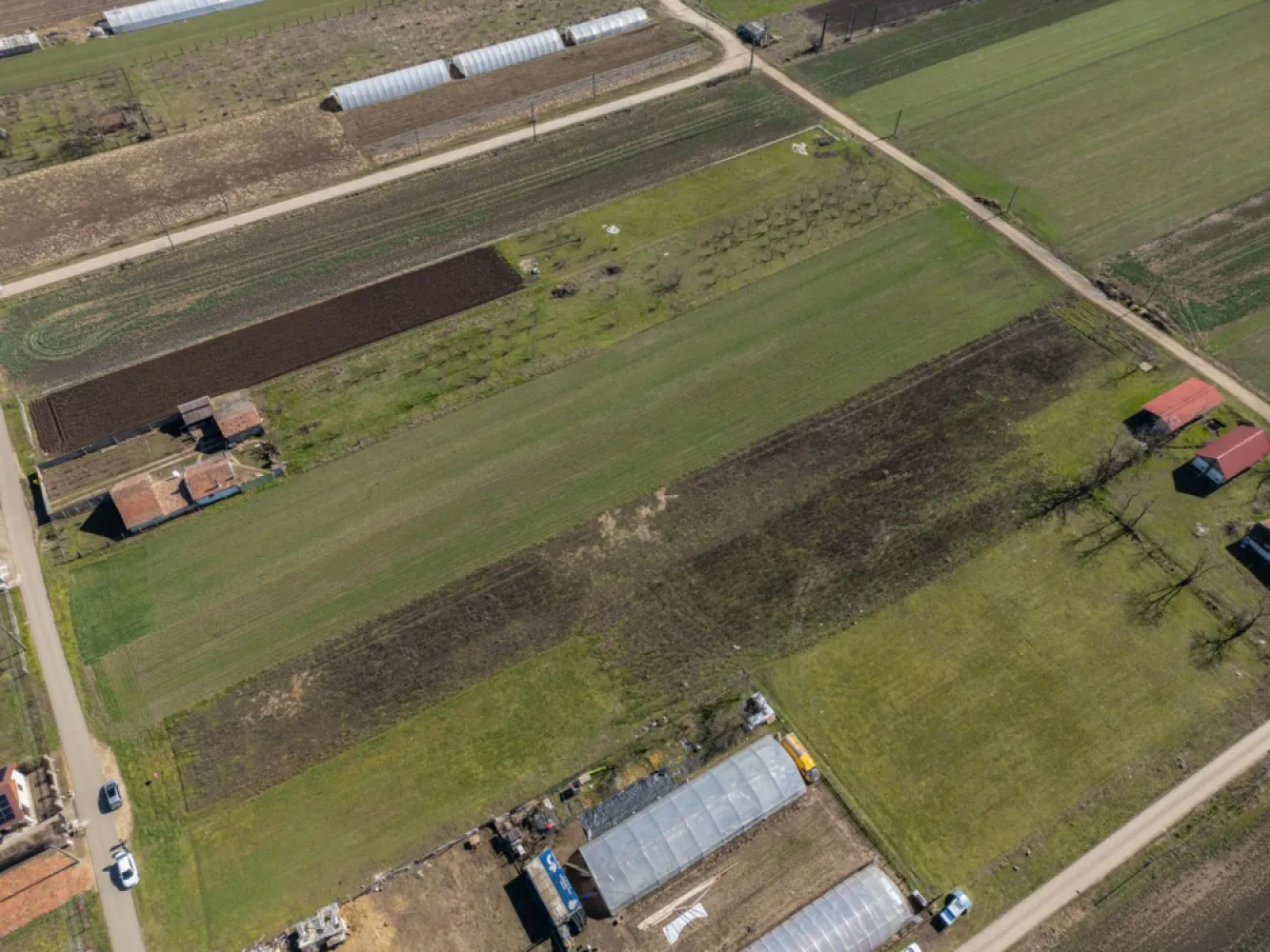 Teren 3.600 mp în Curtici, 2 fronturi stradale – La doar 20 km de Arad