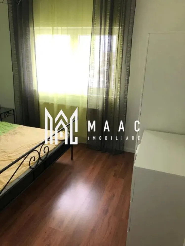Apartament 2 Camere | 45 Mp | Zona Deventer - MAAC Imobiliare vă propune spre vânzare un apartament modern cu 2 camere, situat într-o zonă liniștită și bine conectată! Acest apartament de 45 mp oferă un spațiu primitor și eficient compartimentat, perfect pentru confortul zilnic. Situat la etajul 1, beneficiază de luminozitate naturală pe tot parcursul zilei. Finisajele sunt de înaltă calitate, iar fiecare detaliu este gândit pentru a oferi un stil de viață modern și relaxant. Livingul are un design contemporan, ideal pentru momentele de relaxare. Bucătăria este complet utilată și pregătită pentru gătit în cele mai bune condiții. Localizare: Apartamentul se află într-o zonă excelentă, aproape de Parcul Țiglari, dar și de importante instituții de învățământ – licee, școli și facultăți. Accesul la transportul public este facil, cu stații de autobuz în imediata apropiere. De asemenea, zona oferă magazine, farmacii și servicii medicale, toate la câțiva pași distanță. Nu rata ocazia de a descoperi acest apartament deosebit! Programează o vizionare și transformă-l în noul tău cămin! Pentru mai multe detalii, vă rugăm să specificați ID-ul anunțului:CP2798036 }}