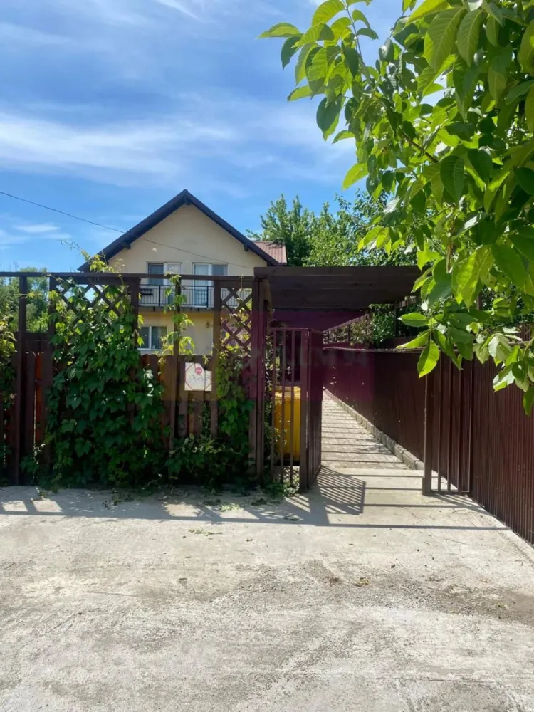 Duplex 4 camere , curte 250 mp, renovat 2025 — Mogoșoaia