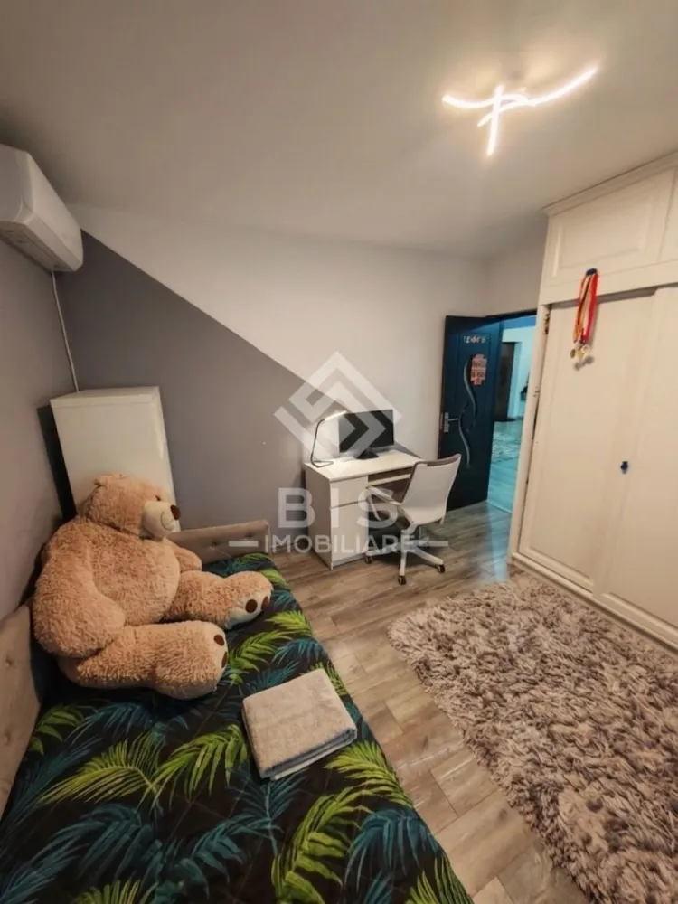 Apartament 3 camere modern, utilat/mobilat, Parcare + Spațiu joacă