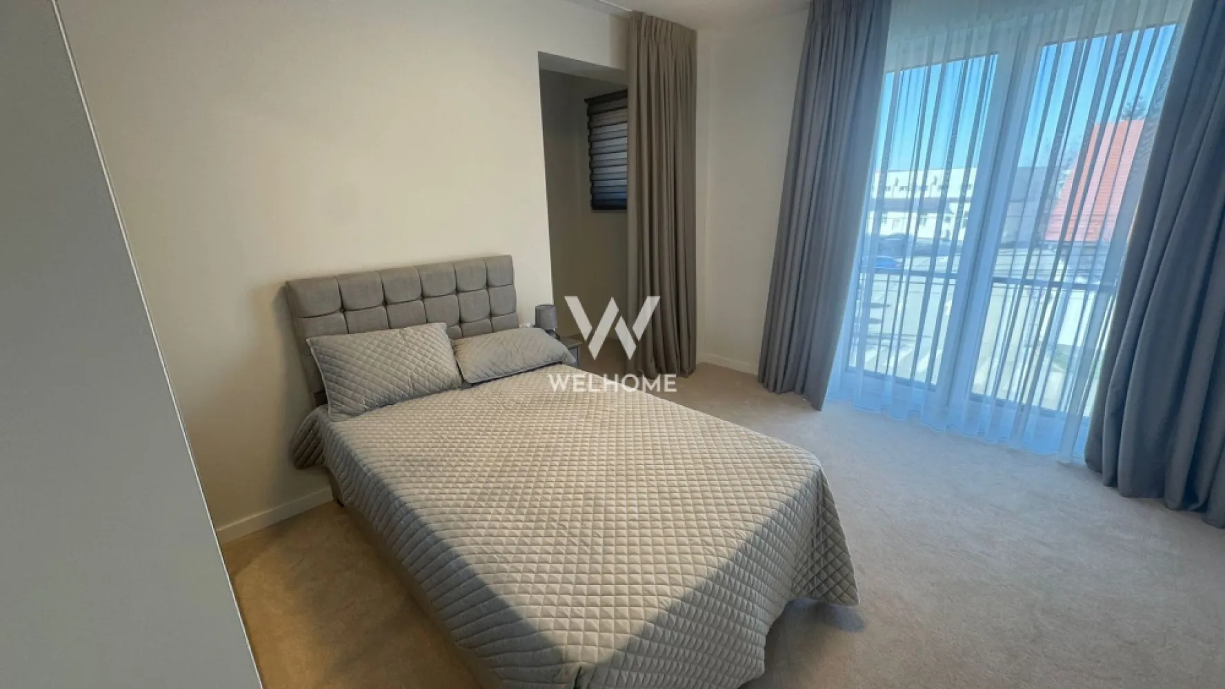 Apartament modern 3 camere - 90 mp utili + terasă - Str Iacob Bologa