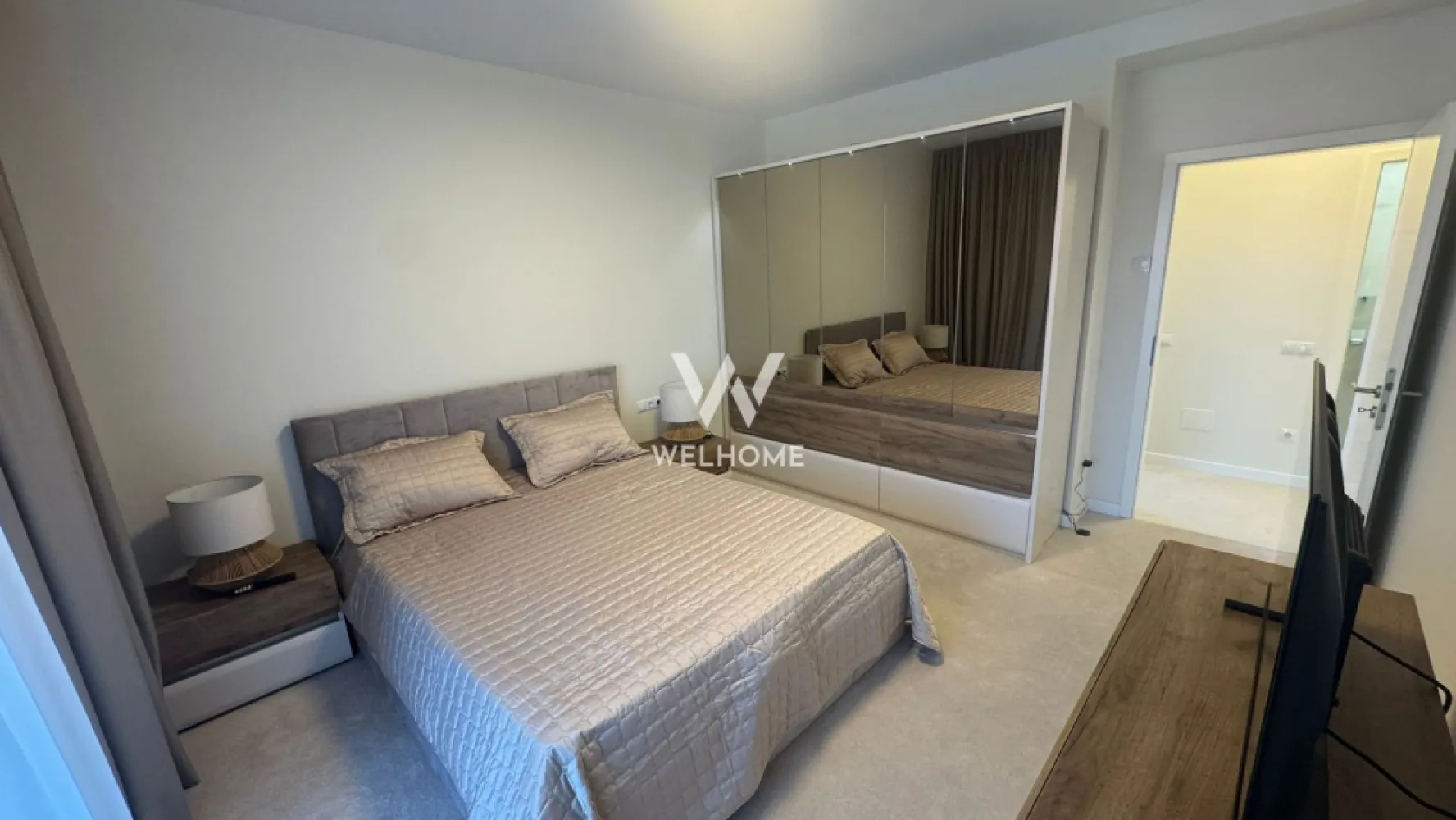 Apartament modern 3 camere - 90 mp utili + terasă - Str Iacob Bologa