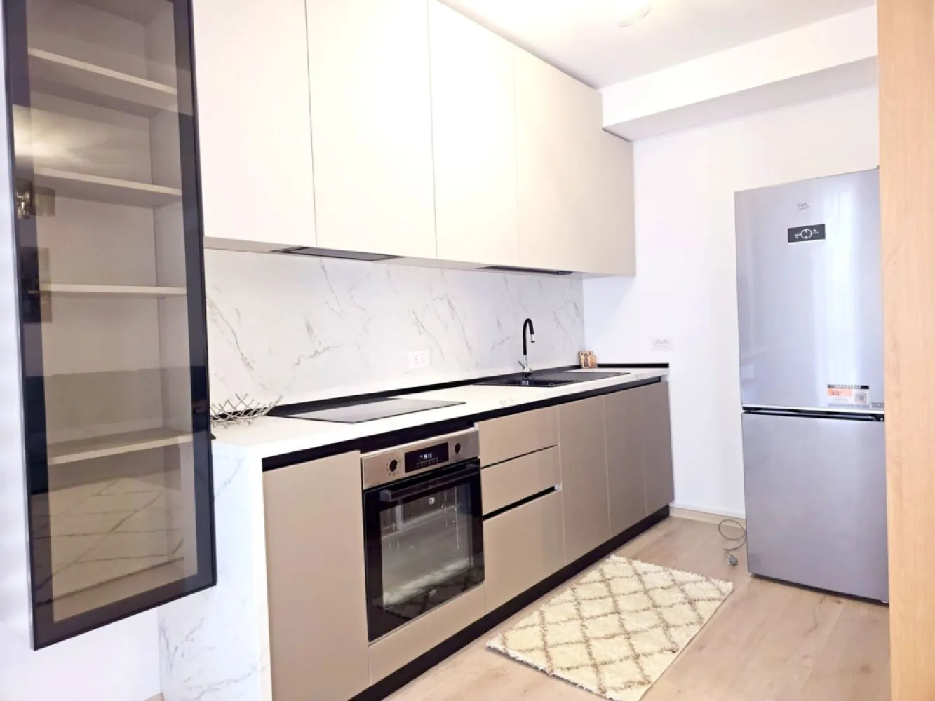Apartament cu 2 camere mobilat si utilat, bloc nou - Prima inchiriere