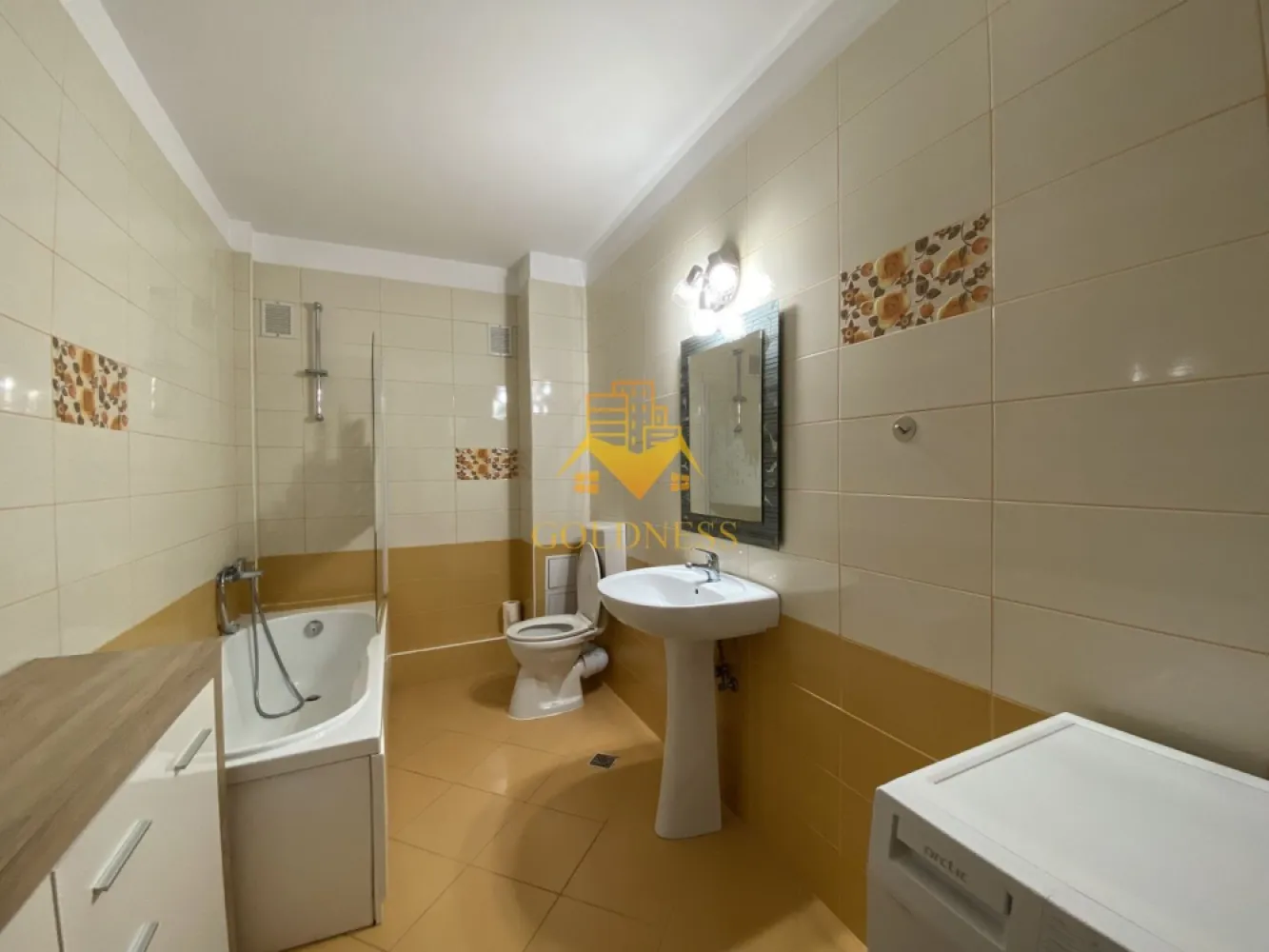 Apartament 2 camere bloc nou Buna Ziua Etajul 1!