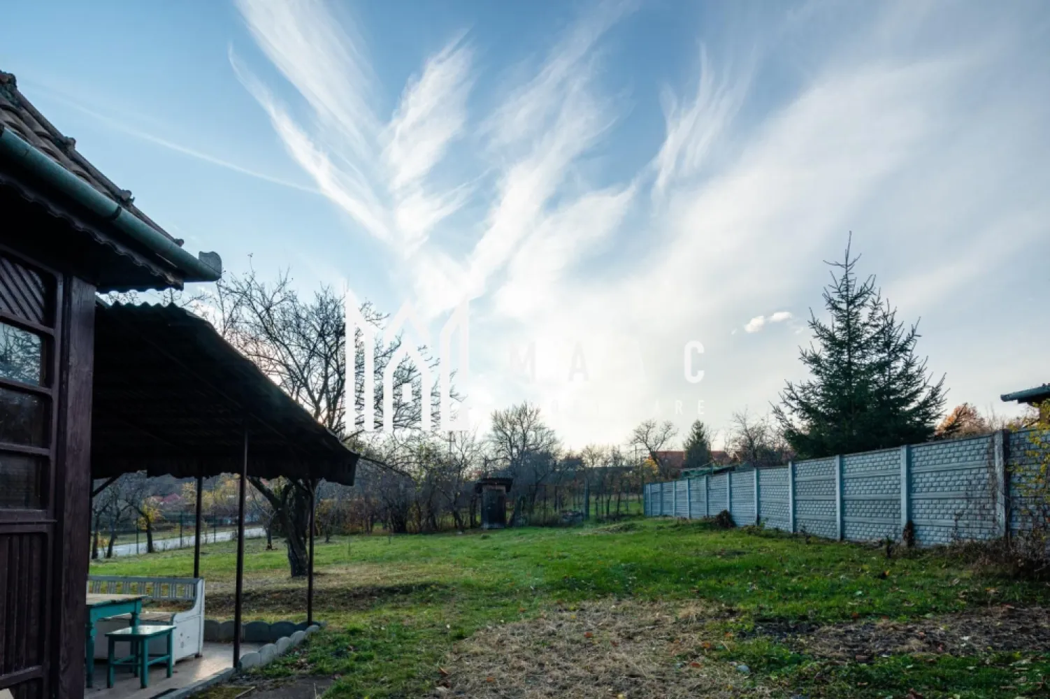 Teren intravilan cu construcție | 776 MP | Cisnadioara - MAAC Imobiliare vă oferă spre vânzare un teren intravilan situat într-o zonă deosebit de frumoasă și liniștită din Cisnădioara, ideal pentru investiții. Suprafață teren: 776 mp Construcție existentă: 2 camere baie bucătărie pivniță Utilități disponibile: centrală termică apă canalizare curent electric Pentru mai multe detalii sau pentru programarea unei vizionări, vă rugăm să ne contactați, menționând ID:CP2784188 }}