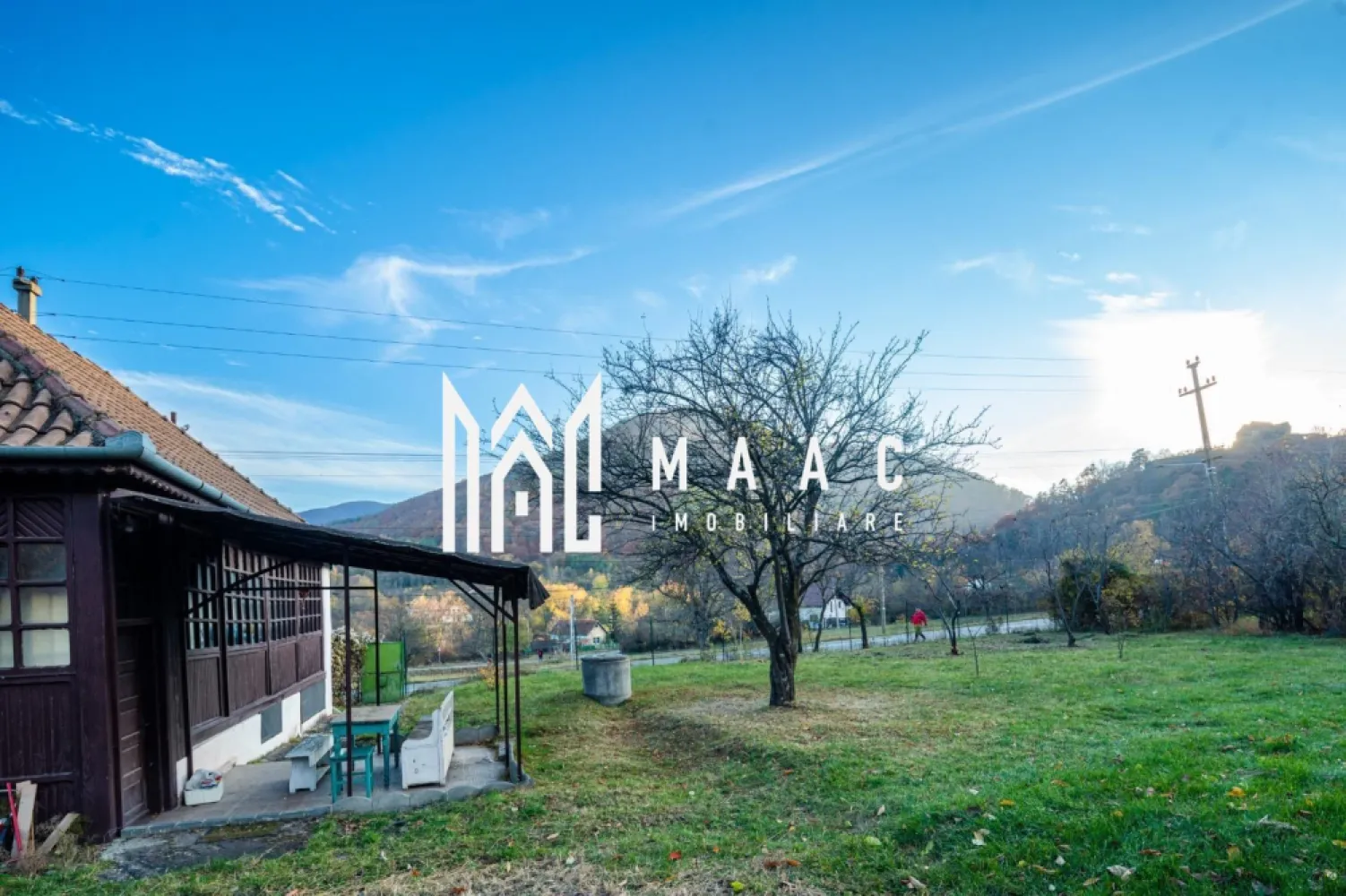 Teren intravilan cu construcție | 776 MP | Cisnadioara - MAAC Imobiliare vă oferă spre vânzare un teren intravilan situat într-o zonă deosebit de frumoasă și liniștită din Cisnădioara, ideal pentru investiții. Suprafață teren: 776 mp Construcție existentă: 2 camere baie bucătărie pivniță Utilități disponibile: centrală termică apă canalizare curent electric Pentru mai multe detalii sau pentru programarea unei vizionări, vă rugăm să ne contactați, menționând ID:CP2784188 }}