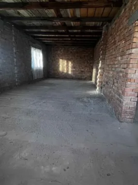 BRASADAS vinde casa in zona 14 Mai.