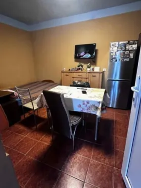 BRASADAS vinde casa in zona 14 Mai.