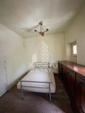 Casa de vanzare, teren 225 mp, zona Fratelia, Bujorilor, Timisoara