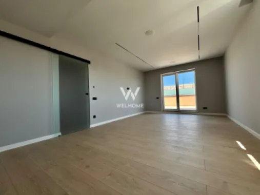 Penthouse cu terasa de 200 mp, Sibiu, COMISION 0