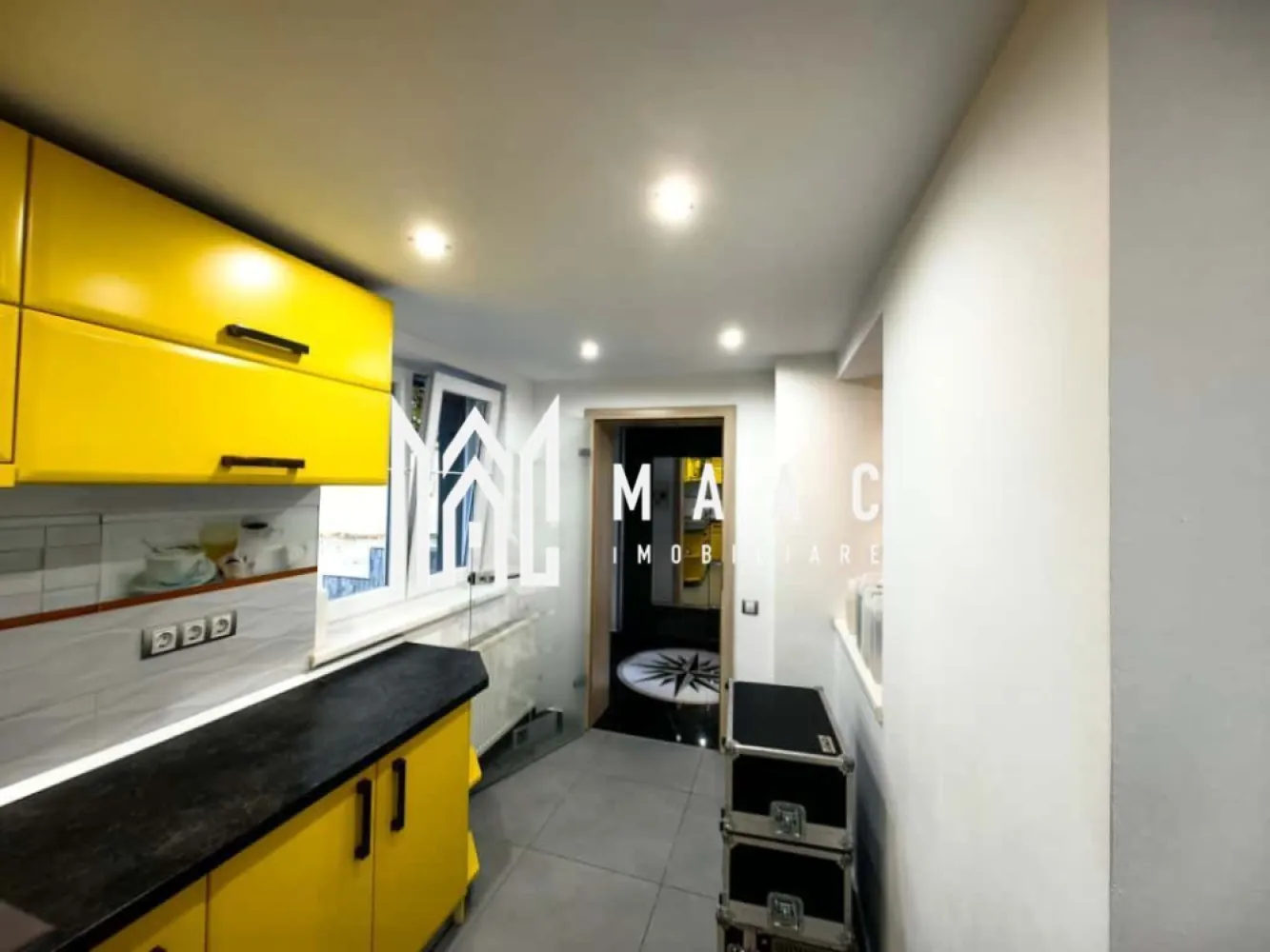 Casa 6 Camere I Curte I Zona Piata Cluj