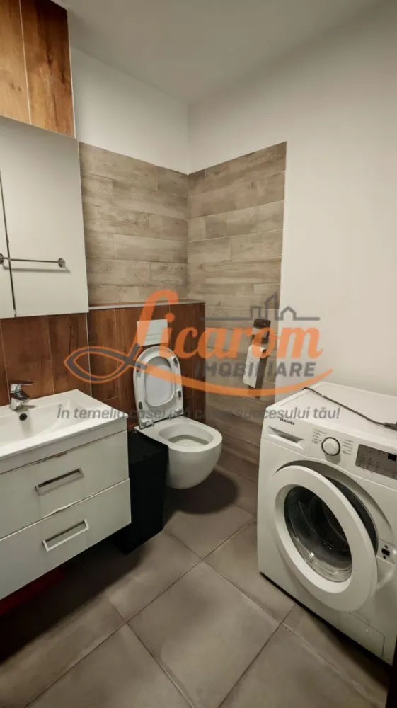 Apartament 2 camere,decomandat,bloc NOU,zona Judetean,mobilat,utilat