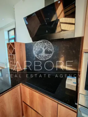 Penthouse 5 camere 250 mp lângă Ambasada SUA , zona Băneasa București