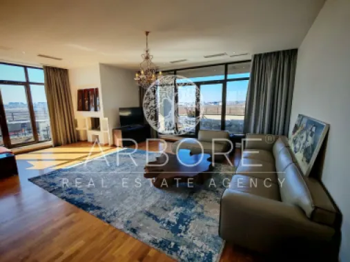 Penthouse 5 camere 250 mp lângă Ambasada SUA , zona Băneasa București