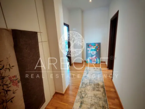 Penthouse 5 camere 250 mp lângă Ambasada SUA , zona Băneasa București