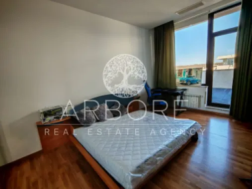 Penthouse 5 camere 250 mp lângă Ambasada SUA , zona Băneasa București