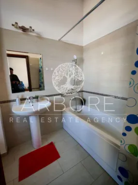 Penthouse 5 camere 250 mp lângă Ambasada SUA , zona Băneasa București