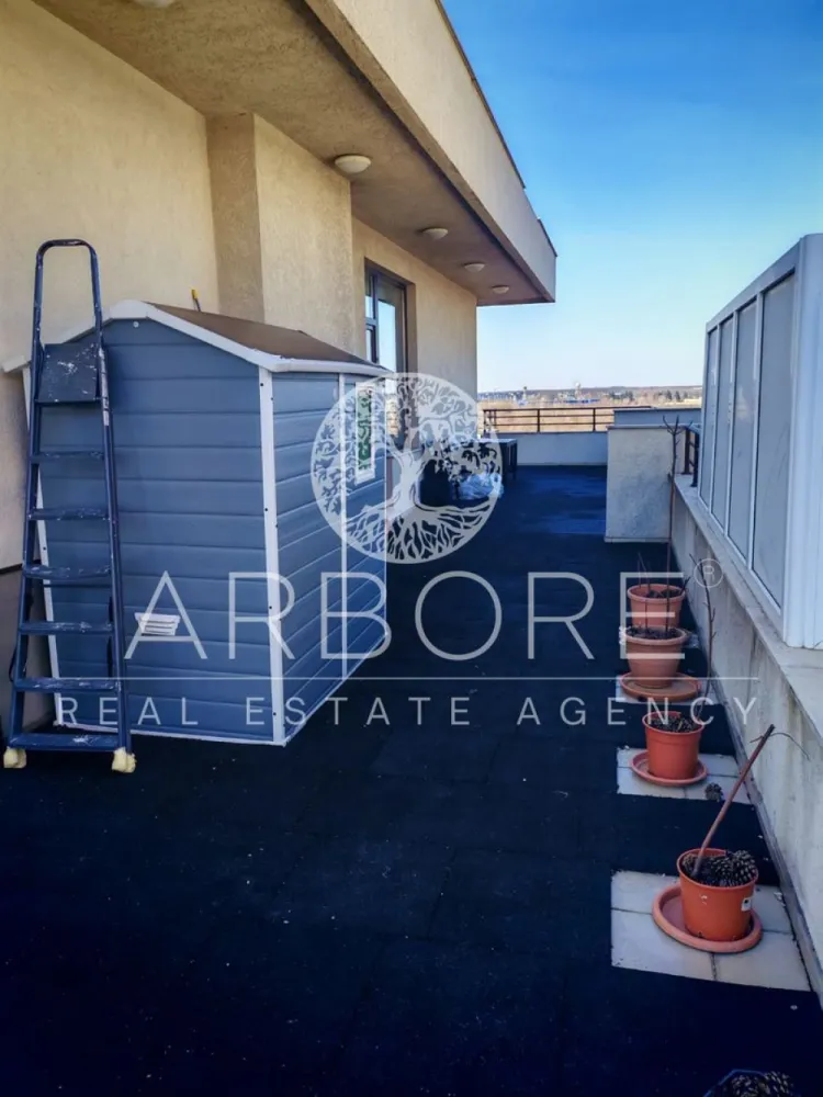 Penthouse 5 camere 250 mp lângă Ambasada SUA , zona Băneasa București