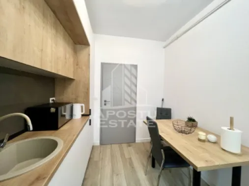 Apartament cu 2 camere de inchiriat, loc de parcare, Giroc