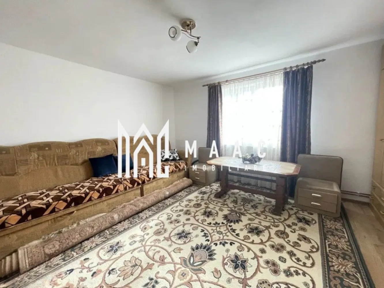 Casă individuală | 3 camere | Curte mare | Zonă liniștită | Șura Mare