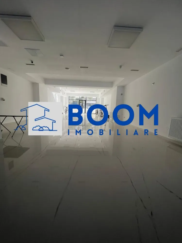 Spatiu Comercial | Zona Centrala | Kaufland | 156 MP - BOOM Imobiliare vă propune spre vânzare un spațiu comercial modern, situat în Ansamblul Rezidențial Central din Râmnicu Vâlcea, într-o zonă cu vizibilitate foarte bună și acces facil.

Imobilul are o suprafață utilă de 156 mp, fiind ideal pentru diverse activități comerciale sau de servicii (clinică medicală, birouri, showroom, salon, activități educaționale etc.).

Spațiul beneficiază de:

* Două intrări, oferind flexibilitate în organizare și flux operațional
* Două grupuri sanitare
* Amenajări moderne, realizate cu atenție la detalii
* Centrală termică proprie, pentru control eficient al costurilor
* Sistem de ventilație, asigurând un climat optim pentru desfășurarea activității

Poziționarea în cadrul unui ansamblu rezidențial central oferă acces la un vad comercial bun și potențial ridicat de dezvoltare a afacerii.

Pentru informații suplimentare sau programarea unei vizionări, echipa BOOM Imobiliare vă stă la dispoziție.

ID : CP3195718