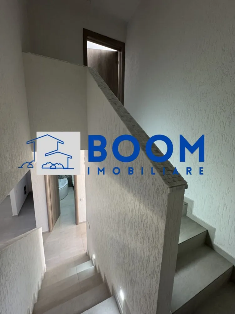 Casa 4 Camere | Teren 300MP | Zona - Vladesti Priporu