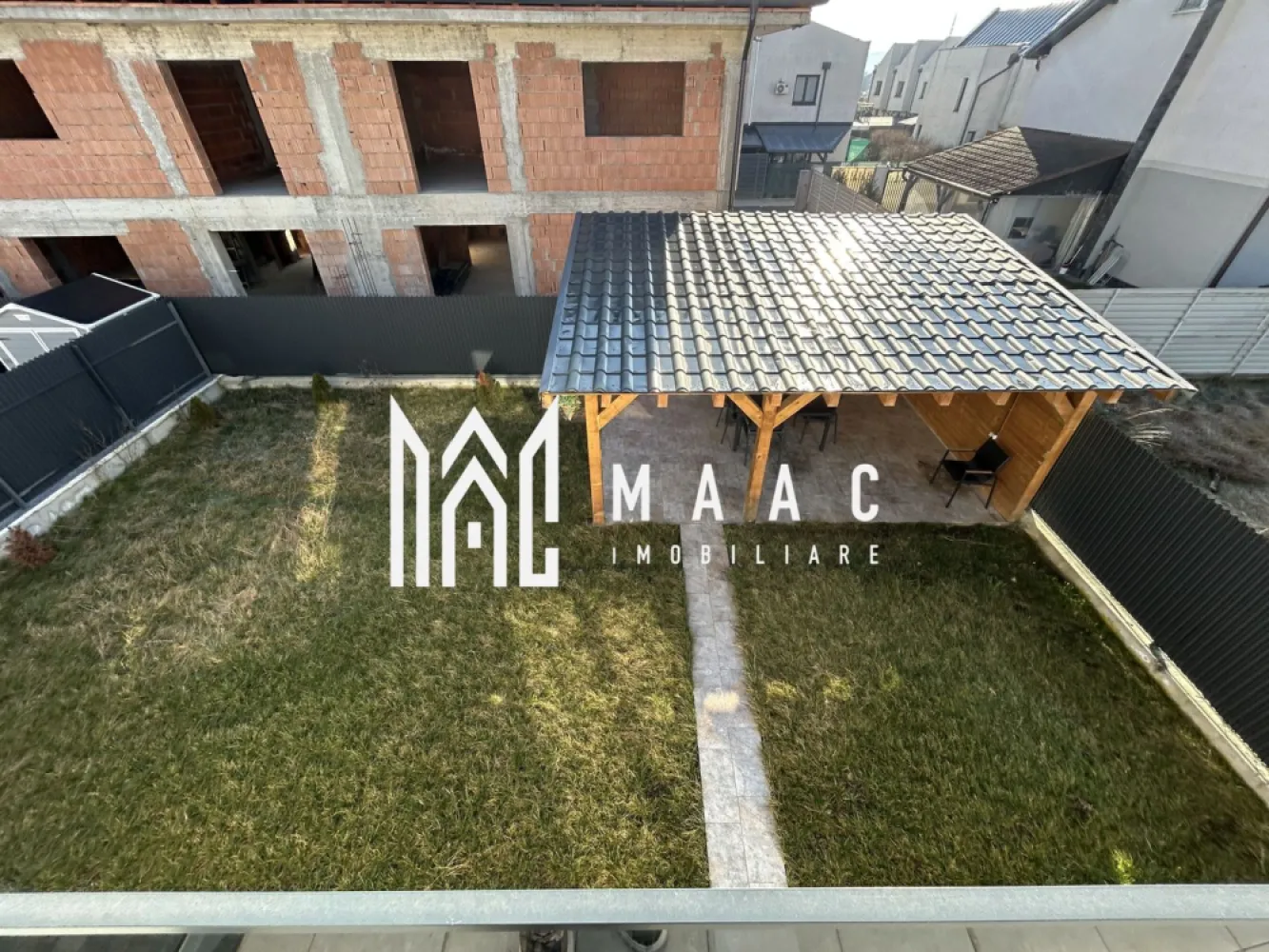 Casă modernă |5 Camere | Curte | 180 mp | Garaj | Șelimbăr