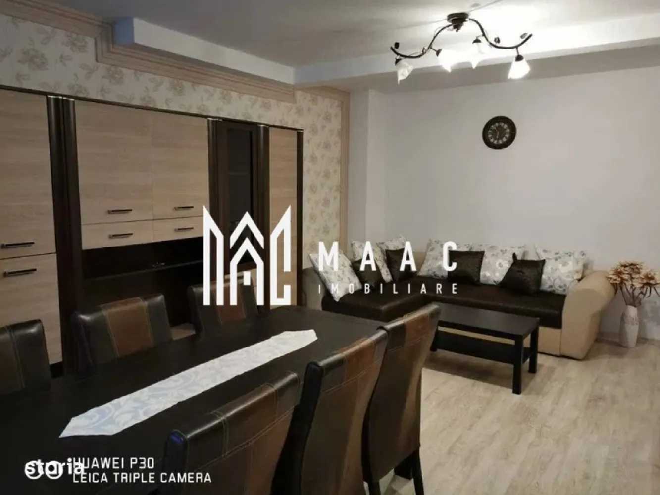 Apartrament 2 camere | Decomandat | Etaj 3 | Zona Turnisor - MAAC Imobiliare vă propune spre vânzare un apartament cu 2 camere, situat în cartierul Alma. Apartamentul se află la etajul 3 al unui imobil bine întreținut și are o suprafață utilă de 48 mp, compartimentată eficient pentru confortul zilnic: Living cu bucătărie deschisă, complet mobilată și utilată cu electrocasnice Dormitor confortabil Baie cu geam pentru ventilație naturală Hol cu spațiu de depozitare Balcon. În plus, proprietatea beneficiază de loc de parcare dedicat Apartamentul se vinde mobilat și utilat Pentru mai multe detalii precizati telefonic anuntul cu ID: CP2761416. }}