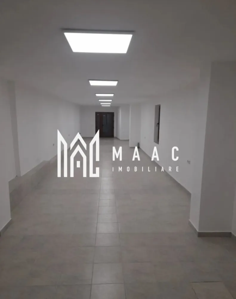 Spațiu de închiriat I 100 mp I Rășinari, Sibiu – Zona Centrala - MAAC Imobiliare va propune spre inchiriere un spațiu cu suprafața totală de 100 mp, situat în Rășinari, județul Sibiu, potrivit pentru diverse tipuri de activități. Spațiul este versatil și poate fi utilizat atât ca spațiu comercial, cât și ca spațiu de depozitare, fiind ideal pentru mici afaceri, atelier, magazin, birou sau depozit. Caracteristici: Suprafață totală: 100 mp Locație: Rășinari – zona Sibiu Potrivit pentru orice tip de activitate Se poate folosi ca spațiu comercial sau depozit Acces facil Condiții de închiriere: Se percepe o garanție în cuantumul unei chirii lunare. Pentru mai multe detalii și programarea unei vizionări, vă invităm să contactați Maac Imobiliare, specificând ID: CP2811445. }}