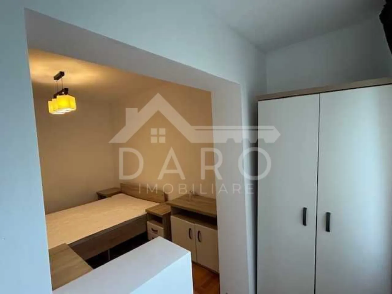 🏡 Apartament 3 camere de închiriat – Aleea Constructorilor