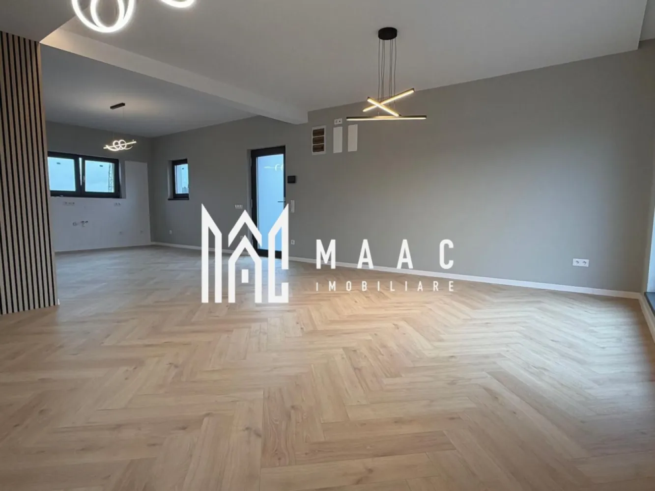 Penthouse 105 mp I Terasă 64 mp I Vedere Munți I 3 Băi I COMISION ZERO