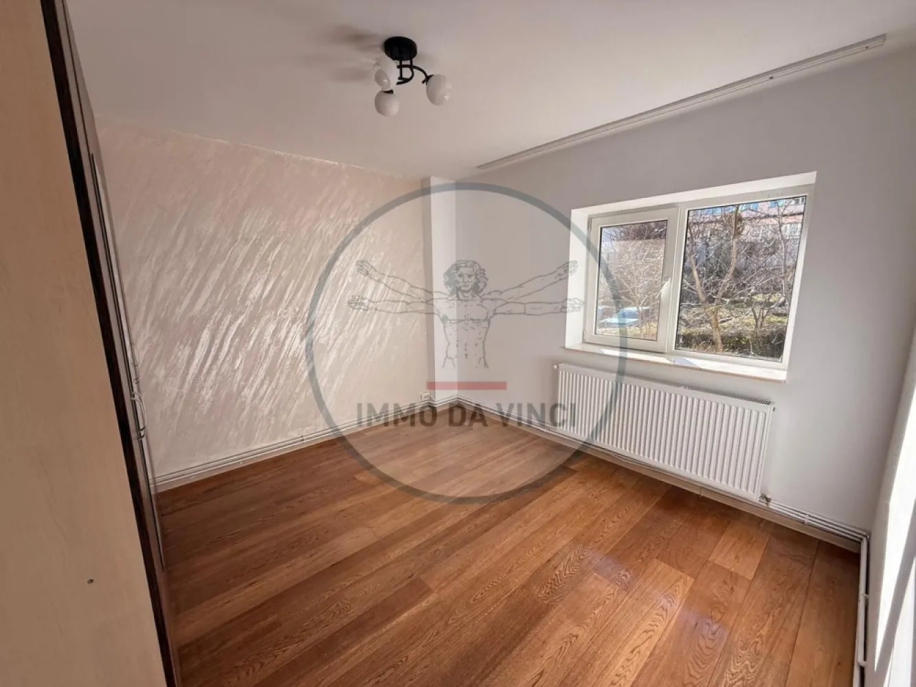 Apartament 4 camere finisat modern Zona Aurel Vlaicu