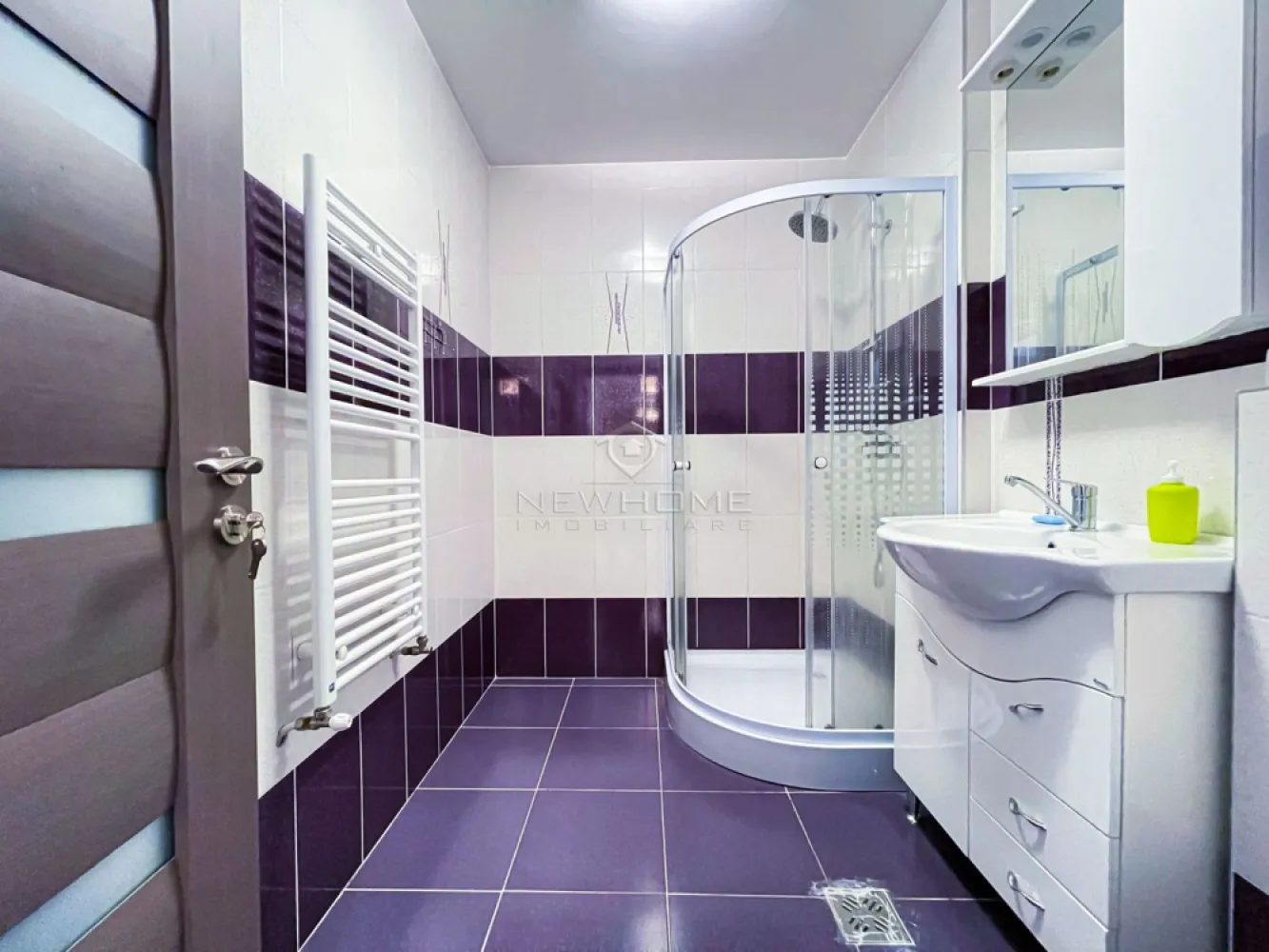Apartament de inchiriat 2 camere decomandat zona Iulius Mall