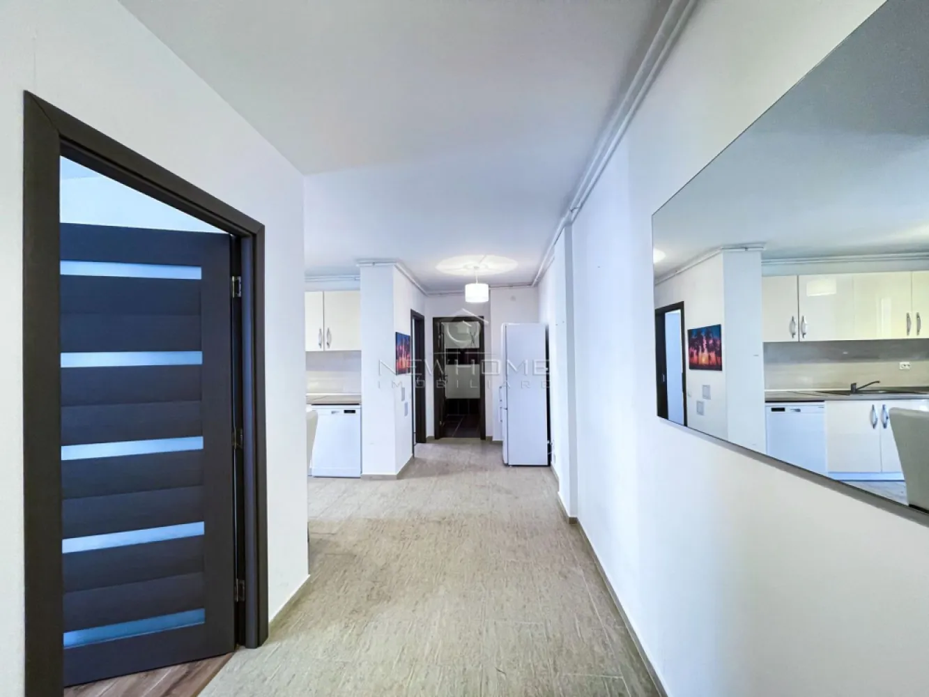 Apartament de inchiriat 2 camere decomandat zona Iulius Mall
