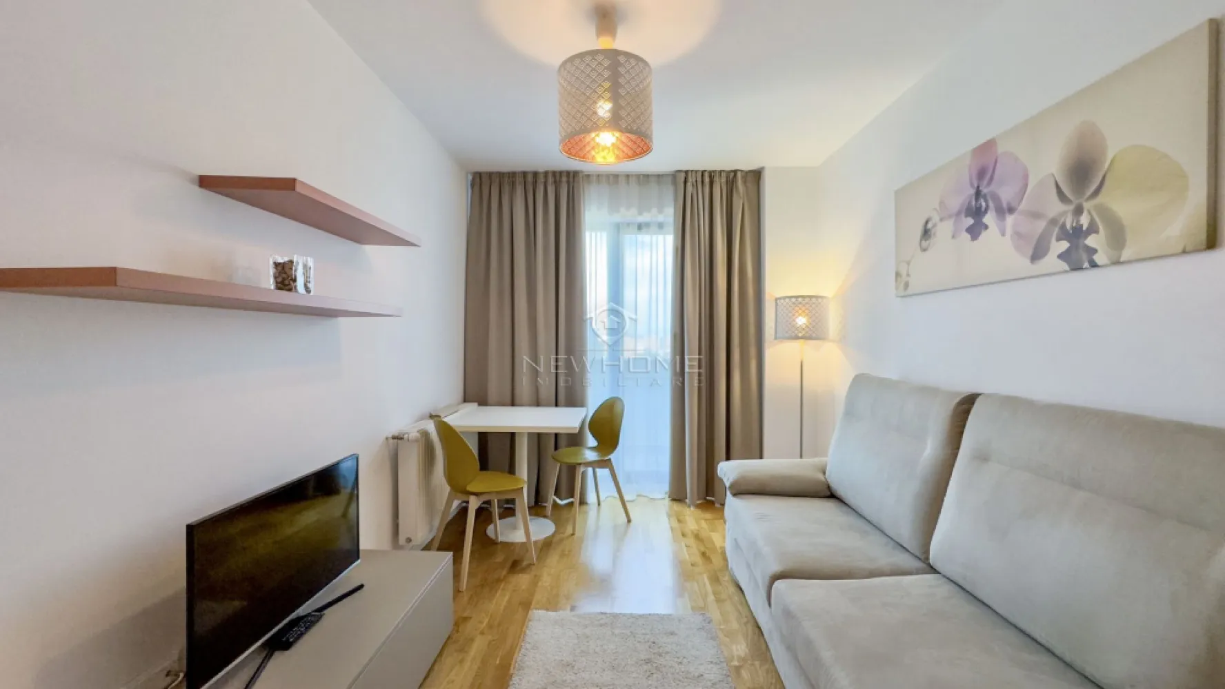 Apartament 2 camere Gheorgheni, Park Lake Iulius Mall - NewHOME Imobiliare ofera in EXCLUSIVITATE spre inchiriere un apartament modern cu 2 camere decomandat, suprafata utila de 50 mp + 5 mp balcon, amplasat la etajul 10 din 10 al unui imobil finalizat in anul 2017, ansamblul residential Park Lake 1. Apartamentul este compus din: hol, bucătărie, baie, living, dormitor, balcon., loc de PARCARE subteran inclus in pret. Pentru confortul Dvs. se inchiriaza complet mobilat si utilat cum se vede in poze. Avand in vedere poziția si avantajele zonei este una de interes maxim, datorita pozitionarii fiind in apropiere de centru comercial Iulius Mall, Business centre, facultatea FSEGA, Porsche Engineering, baza Sportiva, Iulius Park, etc. Pentru mai multe informatii si pentru a programa o vizionare, contactati-ne cu incredere!