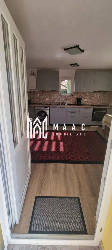 CASA LADESTI-VALCEA| RENOVATA SI MOBILATA| 5000 MP TEREN