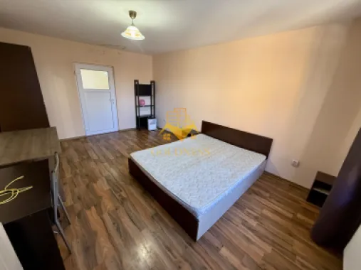 5 camere, parcare, terasa, Manastur, Mehedinti, Pet Friendly