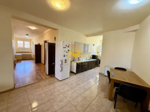 5 camere, parcare, terasa, Manastur, Mehedinti, Pet Friendly