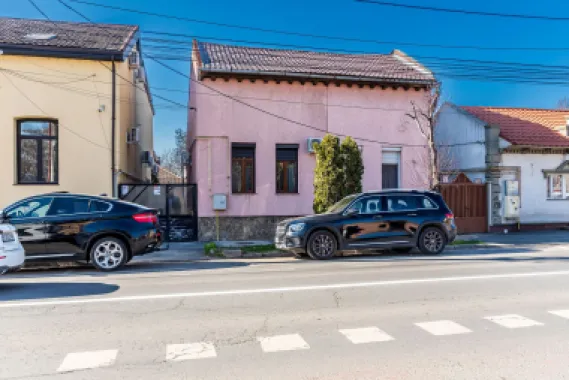 Apartament 2 camere in Parneava