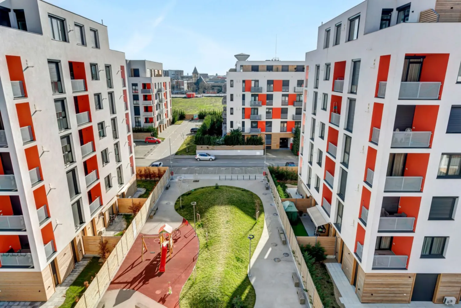 Penthouses nou langa AFI si Leroi merlin