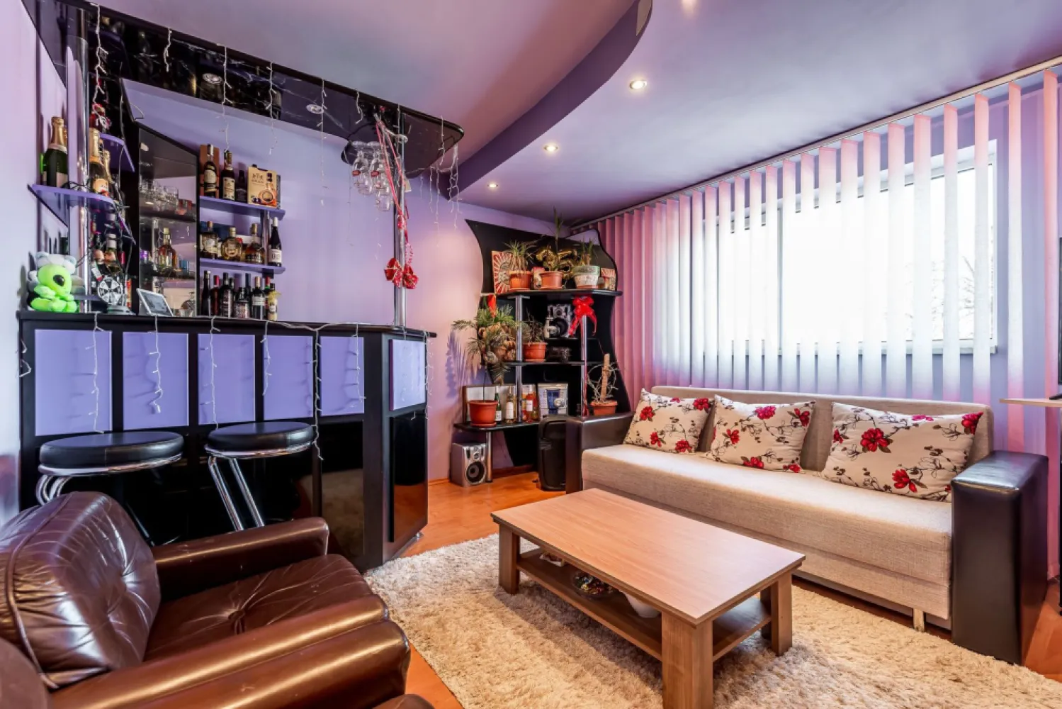 Casă spațioasă în mijlocul orasului, Str. Constantin Brâncuși