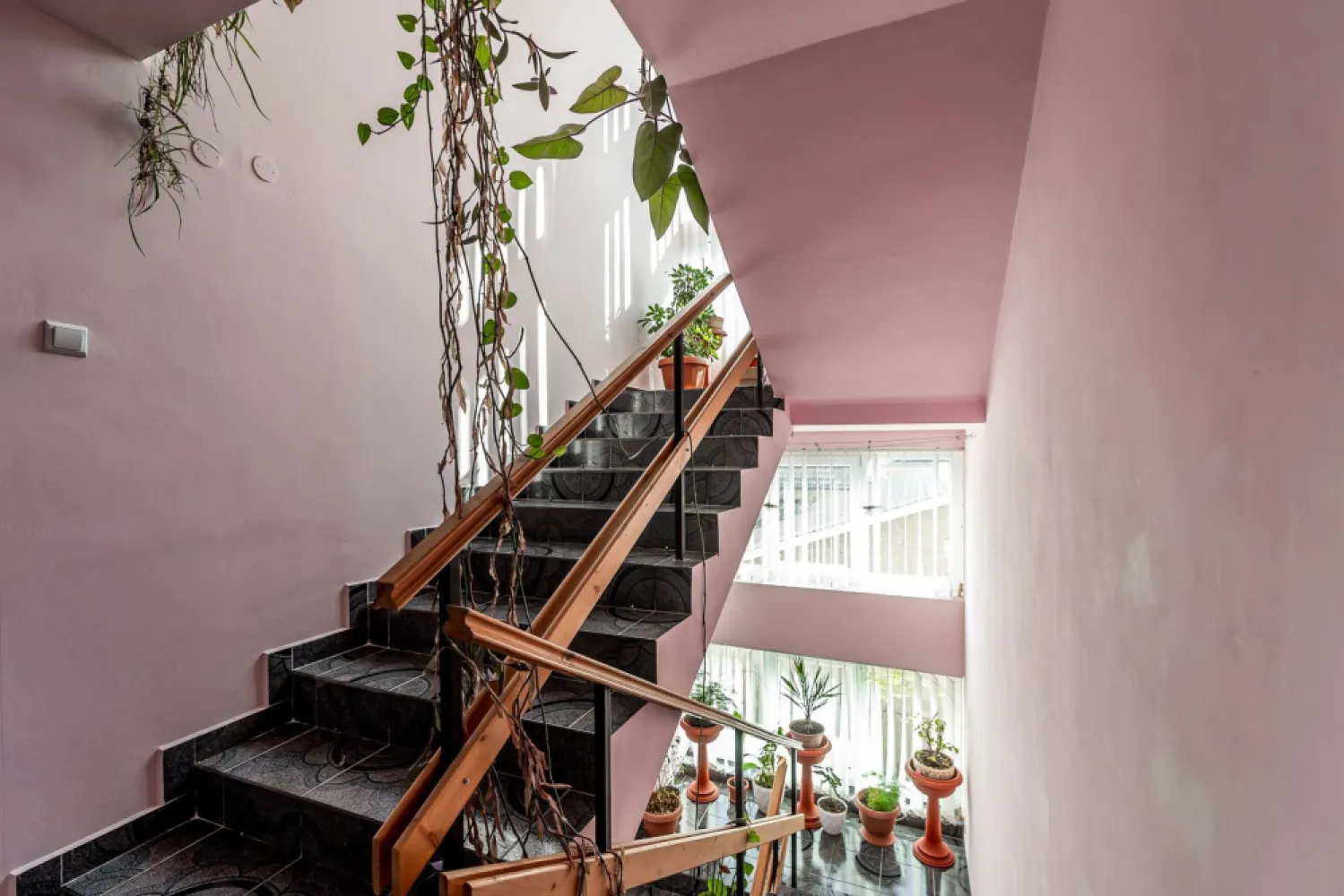 Casă spațioasă în mijlocul orasului, Str. Constantin Brâncuși