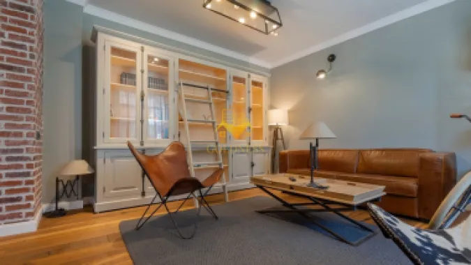 2 camere mobilat lux zona centrala, Horea, Facultatea de Litere