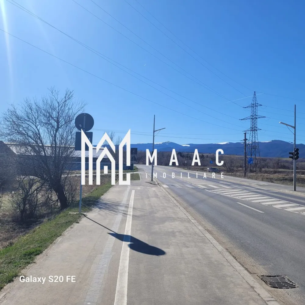 Oportunitate Teren I Pret imbatabil I Investiție Strategică - MAAC Imobiliare va ofertă o oportunitate rară, ideală pentru dezvoltatori sau investitori care caută un raport preț-valoare excepțional. Suprafață: 2000 mp (parte dintr-o parcelă mai mare de 6000 mp). Stadiu: Terenul nu este încă dezmembrat (ofertă urgentă din partea proprietarului). Utilități: Disponibile la limita proprietății. Potențial: Zonă în continuă dezvoltare, preț competitiv. O soluție de achiziție rapidă și profitabilă, adresată celor care doresc să capitalizeze pe creșterea zonei. MAAC Imobiliare este partenerul dumneavoastră pentru decizii de investiții sigure. Pentru detalii tehnice, programări sau discuții privind prețurile și condițiile de tranzacționare, vă invităm să ne contactați sau să ne vizitați la sediul nostru din Sibiu, strada Oituzului nr. 12 . Pentru mai multe detalii precizati telefonic ca ati vazut anuntul cu ID CP2962733. }}