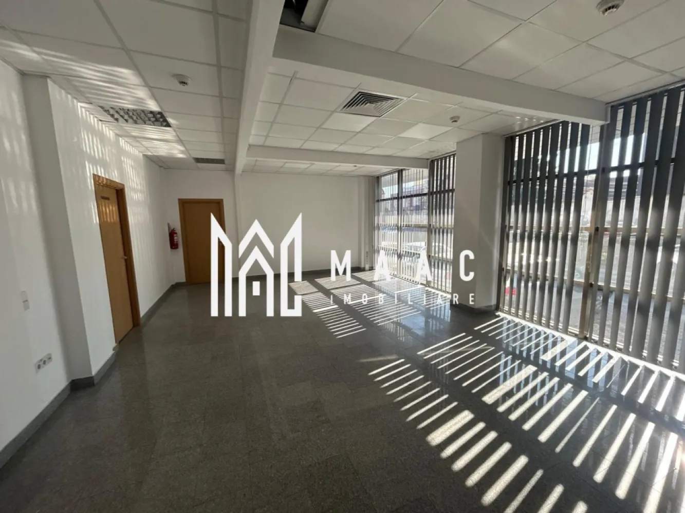 Spațiu de închiriat – Parter clădire – 201 mp + terasă – Hipodrom 2, Sibiu