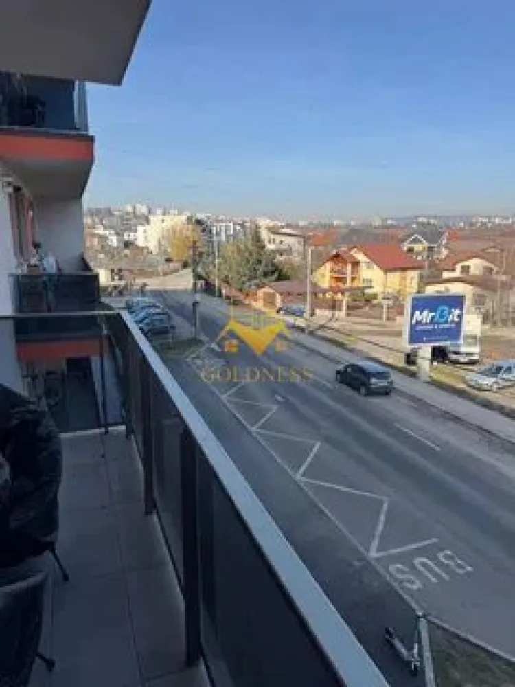 O camera, Zona Borhanci, Modern, Profi, Carrefour, Regina Maria.